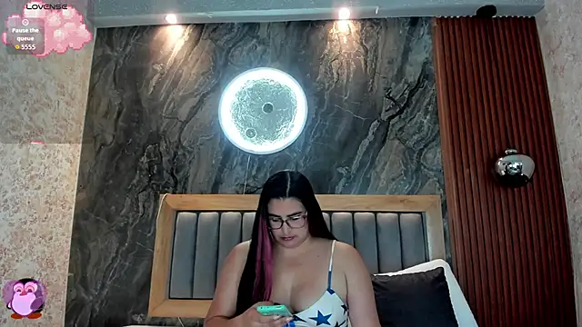 BellaPeers  online show from 09/13/25, 12:16