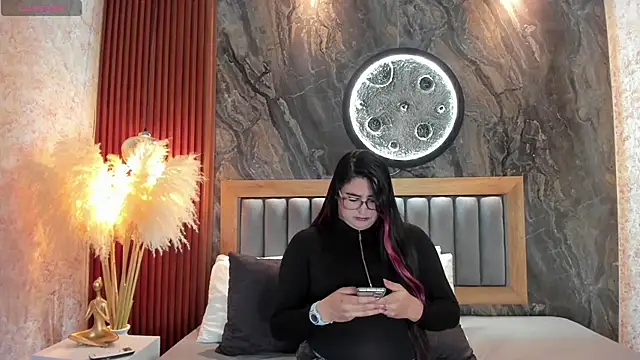 BellaPeers  online show from 11/16/25, 12:22