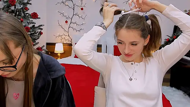 Snapshot of queenofjoyy chatting on 12/20/24, 04:14 queenofjoyy online show from 12/20/24, 04:14