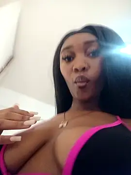 Snapshot of Shria107 chatting on 09/20/25, 11:50 Shria107 online show from 09/20/25, 11:50