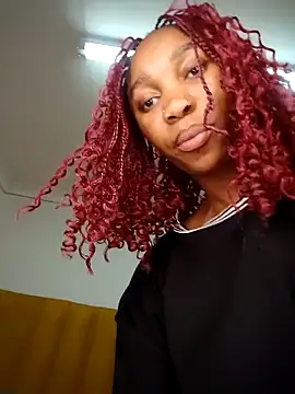 Snapshot of Shria107 chatting on 09/27/25, 04:45 Shria107 online show from 09/27/25, 04:45