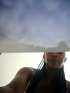 Snapshot of Shria107 chatting on 04/15/26, 08:31 Shria107 online show from 04/15/26, 08:31