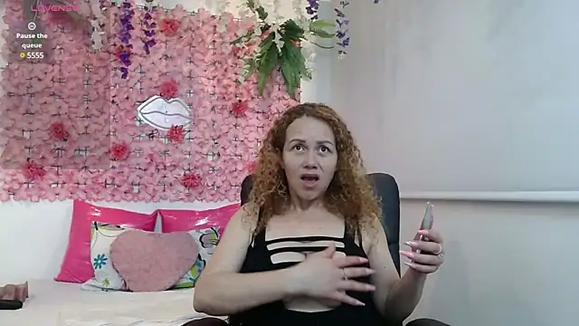 BLONDE SEXYHOT online show from 01/25/25, 05:29