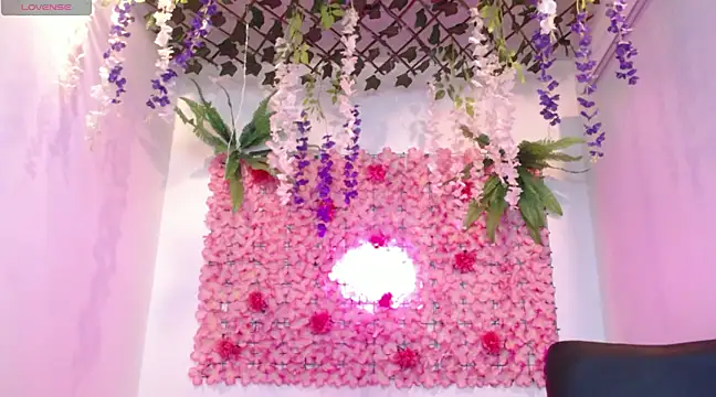 BLONDE SEXYHOT online show from 02/13/25, 08:38