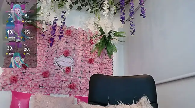 BLONDE SEXYHOT online show from 03/04/25, 05:11