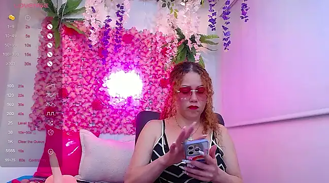 BLONDE SEXYHOT online show from 03/18/25, 05:41