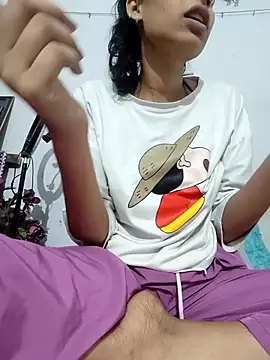 Snapshot of catreena chatting on 09/18/25, 06:54 catreena online show from 09/18/25, 06:54