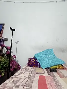 Snapshot of catreena chatting on 09/28/25, 07:08 catreena online show from 09/28/25, 07:08