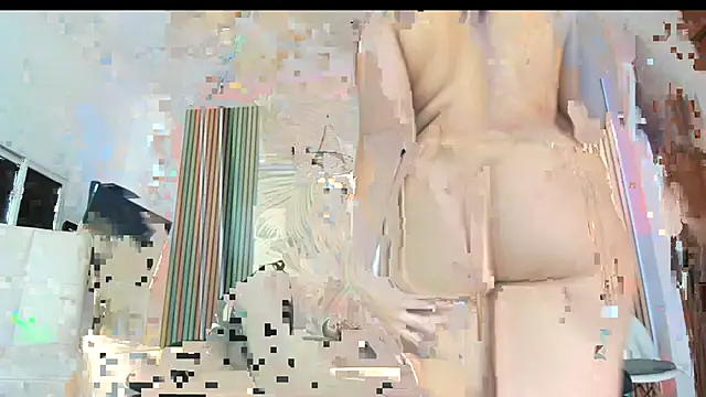 LauraRossi Nova online show from 10/24/25, 02:02