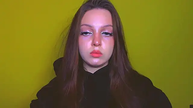 Snapshot of miss_merciless_ chatting on 04/28/26, 12:10 miss merciless online show from 04/28/26, 12:10