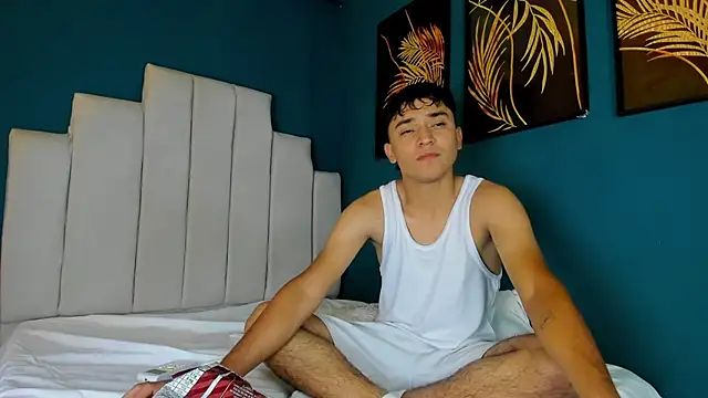 Austin Cardieff online show from 02/10/25, 07:38