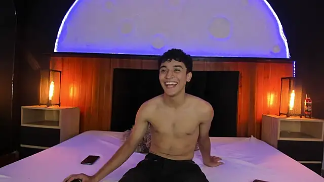 Austin Cardieff online show from 03/08/25, 05:38