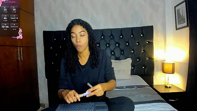 sasha fox00 online show from 01/03/25, 06:03