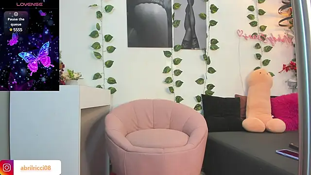 abril ricci online show from 01/18/25, 03:20