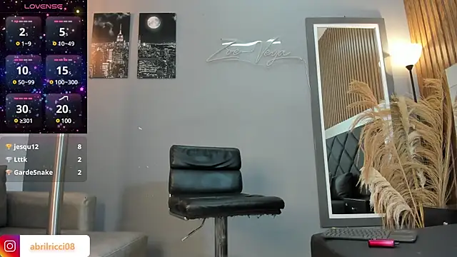 abril ricci online show from 02/08/25, 10:39