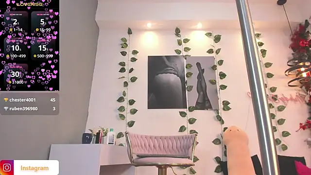 abril ricci online show from 02/18/25, 06:15