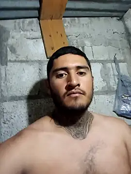 Snapshot of Monche1909 chatting on 12/02/25, 01:22 Monche1909 online show from 12/02/25, 01:22