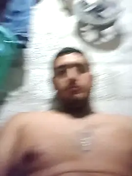 Snapshot of Monche1909 chatting on 12/05/25, 12:52 Monche1909 online show from 12/05/25, 12:52