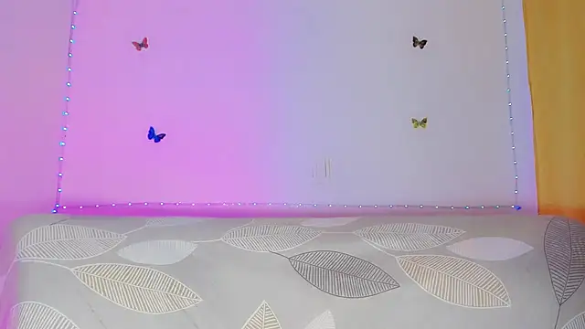 TatiGil online show from 05/13/26, 08:16