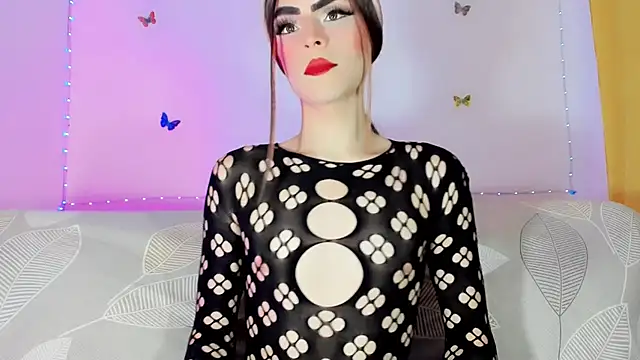 TatiGil online show from 05/31/26, 06:20