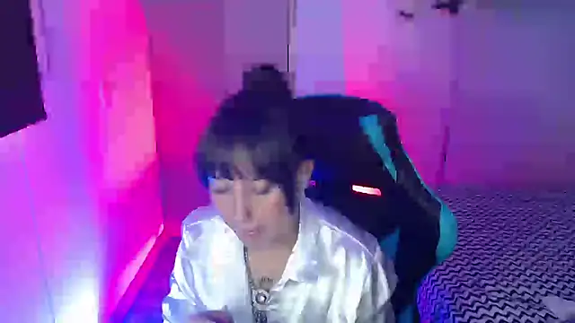 Snapshot of Skarlet_Adams28 chatting on 04/15/26, 09:59 Skarlet Adams28 online show from 04/15/26, 09:59