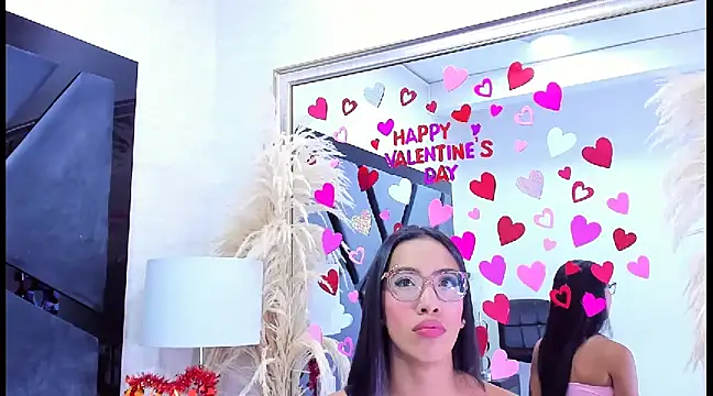 KylieWhite online show from 02/14/25, 02:44