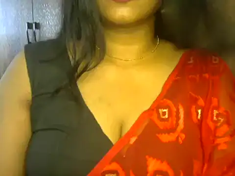 Snapshot of telugu99ramya chatting on 02/17/26, 05:26 telugu99ramya online show from 02/17/26, 05:26