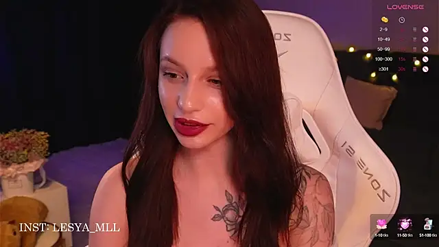 wowmolly online show from 02/25/25, 06:20