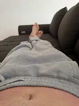 Snapshot of w12er chatting on 03/29/26, 06:57 w12er online show from 03/29/26, 06:57