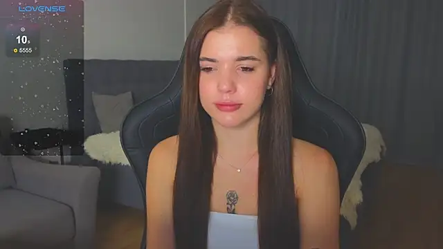 adrianawow1 online show from 09/30/25, 11:32