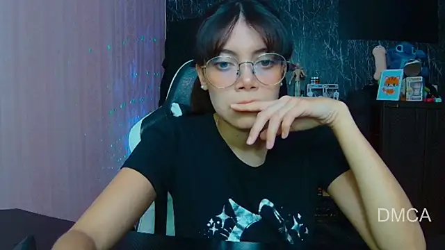 Snapshot of Drea_Foox chatting on 10/16/25, 02:23 Drea Foox online show from 10/16/25, 02:23