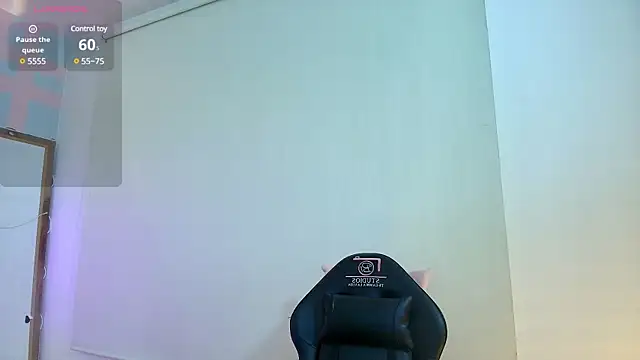 Snapshot of Brendda_tay chatting on 03/15/25, 09:41 Brendda tay online show from 03/15/25, 09:41