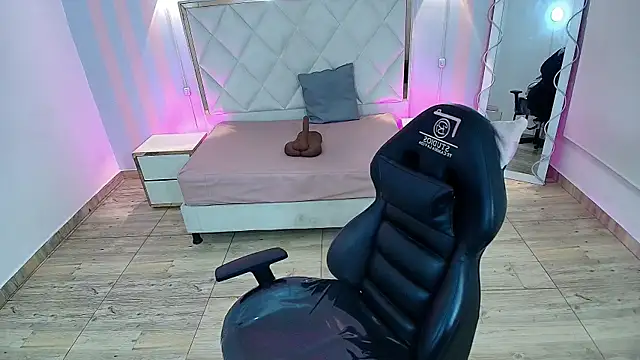 Snapshot of Brendda_tay chatting on 09/11/25, 03:06 Brendda tay online show from 09/11/25, 03:06