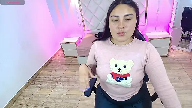 Snapshot of Brendda_tay chatting on 09/14/25, 03:05 Brendda tay online show from 09/14/25, 03:05