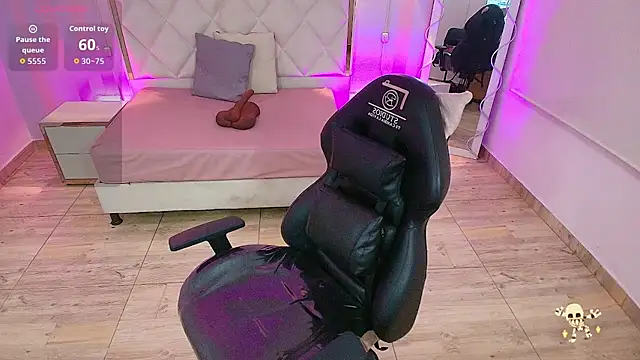 Snapshot of Brendda_tay chatting on 11/02/25, 03:20 Brendda tay online show from 11/02/25, 03:20