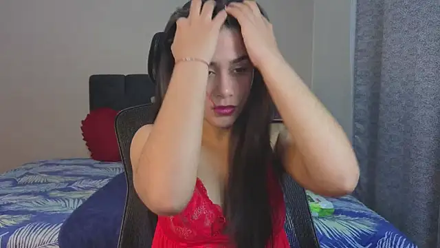 MiaOrtizCam online show from 05/09/26, 02:22