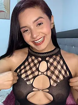 Melanyprada online show from 05/06/26, 04:19