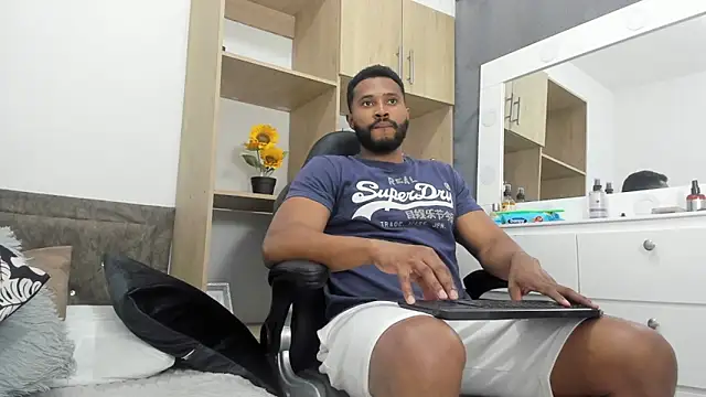 karsonmorris online show from 10/17/25, 05:04