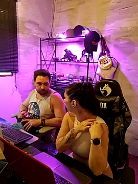 Snapshot of CoelhinhaGostosa chatting on 03/12/26, 05:19 CoelhinhaGostosa online show from 03/12/26, 05:19