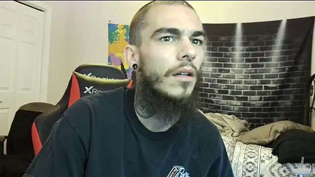 Snapshot of XMeF10 chatting on 01/18/25, 03:27 XMeF10 online show from 01/18/25, 03:27