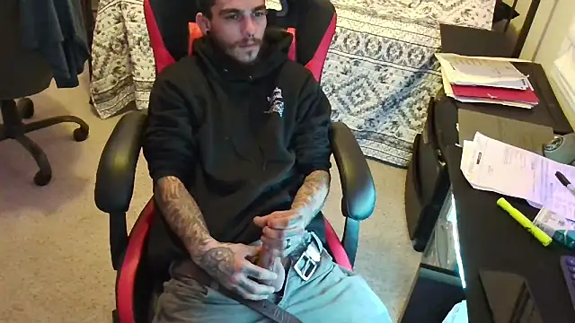 Snapshot of XMeF10 chatting on 02/12/25, 11:09 XMeF10 online show from 02/12/25, 11:09