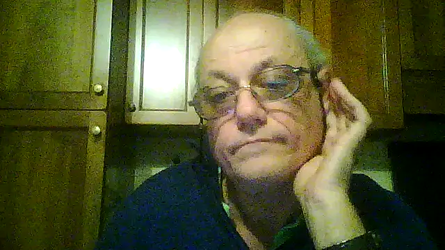 Snapshot of gianbragallini chatting on 02/22/26, 10:30 gianbragallini online show from 02/22/26, 10:30