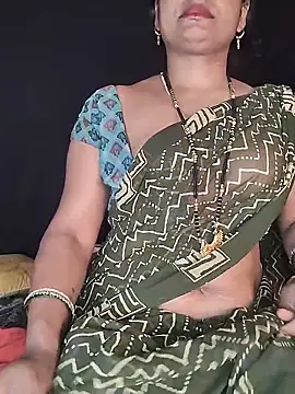 Snapshot of Shivani_Mumbai85 chatting on 03/17/26, 05:27 Shivani Mumbai85 online show from 03/17/26, 05:27