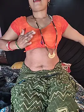 Snapshot of Shivani_Mumbai85 chatting on 04/13/26, 05:40 Shivani Mumbai85 online show from 04/13/26, 05:40