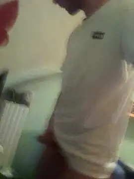 Snapshot of Davlupweed93 chatting on 04/01/26, 02:58 Davlupweed93 online show from 04/01/26, 02:58