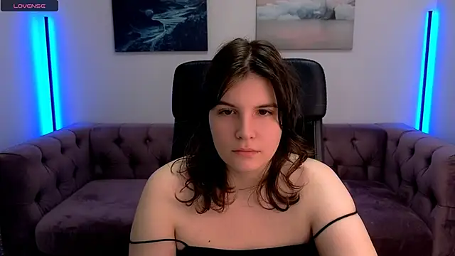 Ruyjin Choi online show from 09/24/25, 10:29