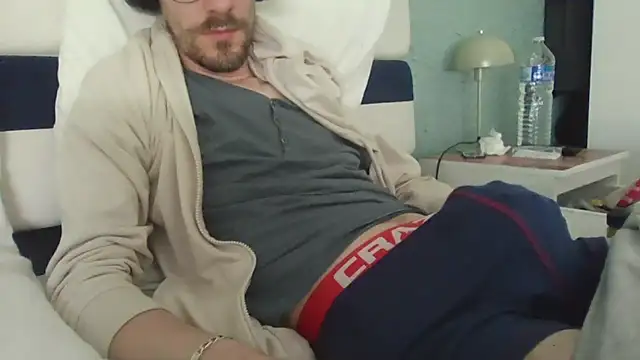 Snapshot of passif520 chatting on 03/17/26, 02:53 passif520 online show from 03/17/26, 02:53