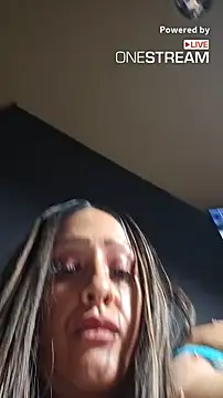 Layla-Lana online show from 12/05/24, 06:55