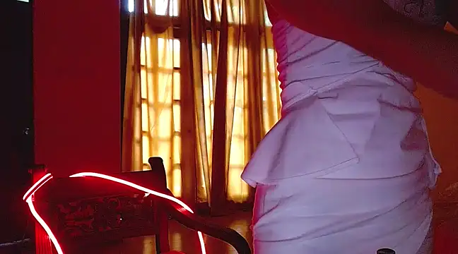 Snapshot of angelbel1 chatting on 03/04/25, 05:21 angelbel1 online show from 03/04/25, 05:21