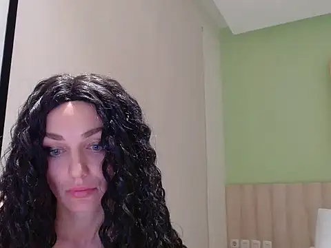 Snapshot of angelbel1 chatting on 09/12/25, 09:15 angelbel1 online show from 09/12/25, 09:15